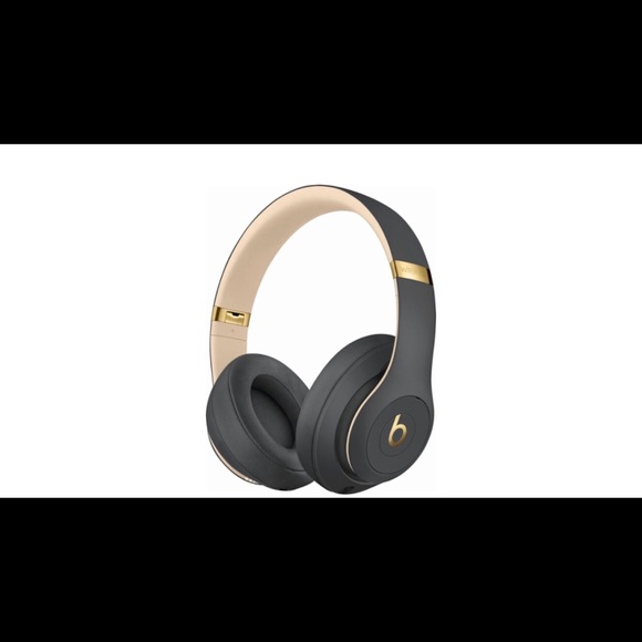 Beats Studio3 Wireless Headphones - Shadow Gray - Picture 2 of 4